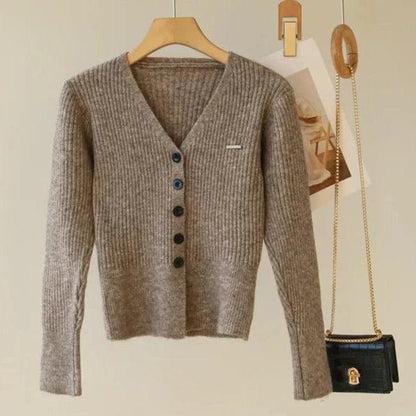 Levoire | Écharpe En Cachemire Prête Pour Le Bureau Et Pantalon Taille Haute Dans L'Ensemble Assorti