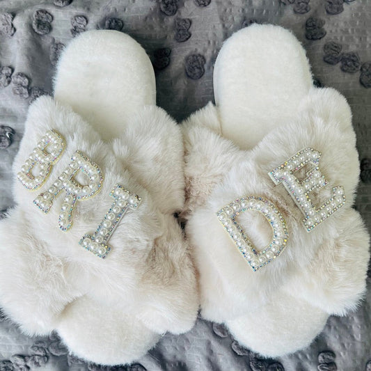 Levoire | Fuzzy Chaussons Pour La Mariée