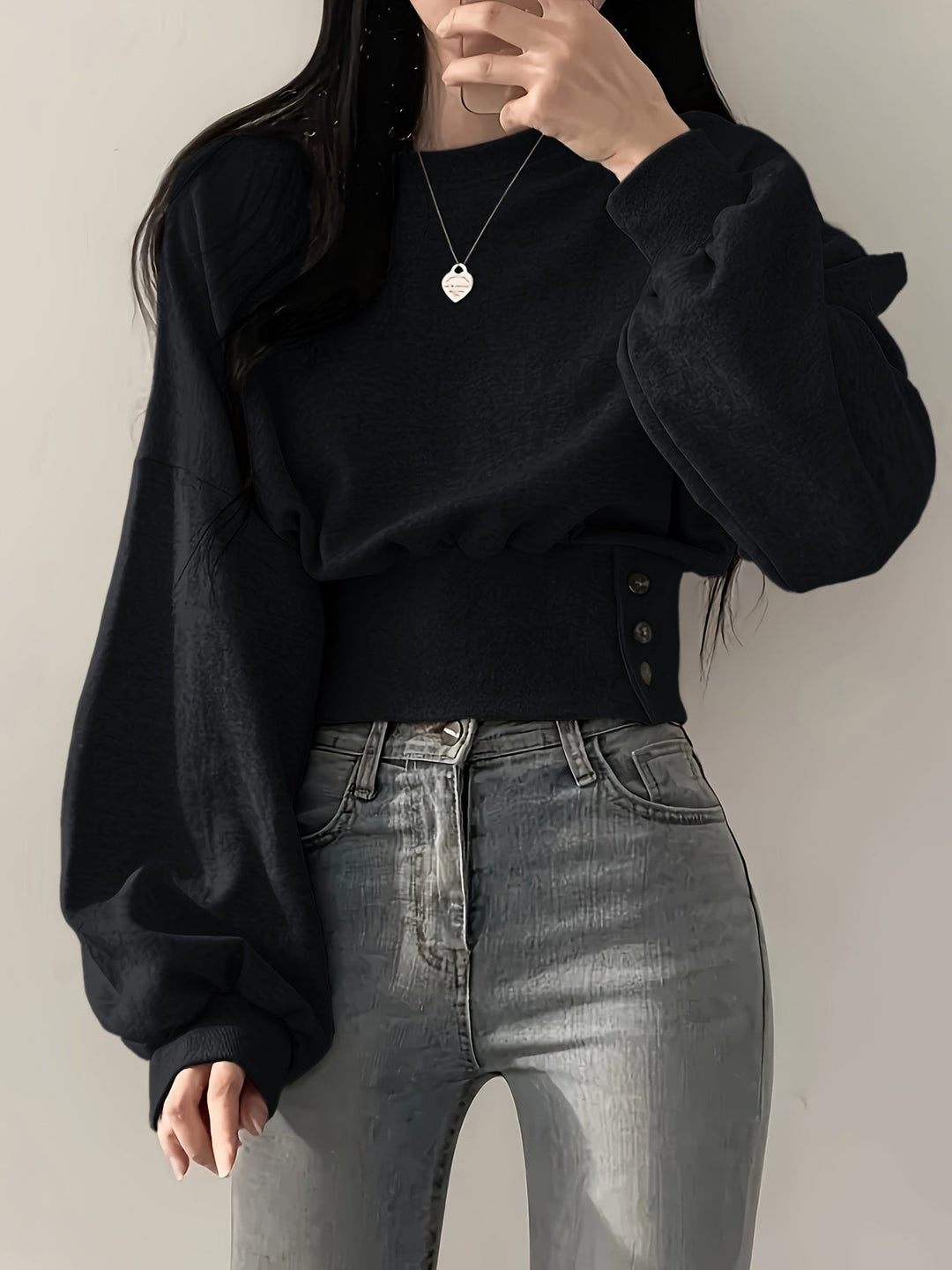 Levoire | Pull Tendance Avec Détails De Boutons Et Manches Ballon Noir