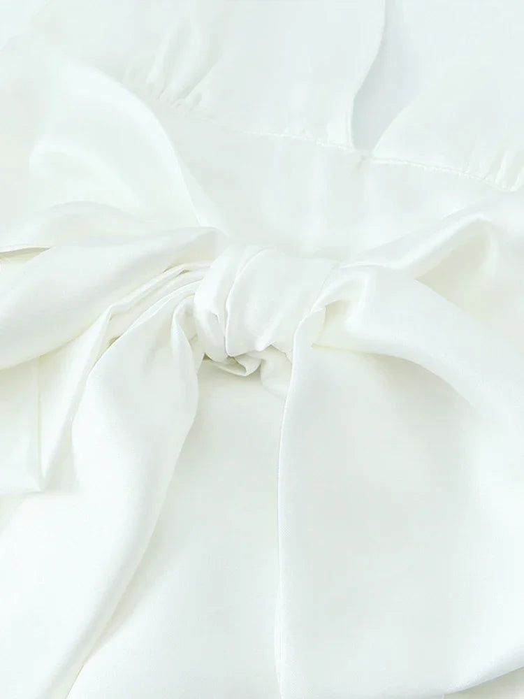 Levoire | Satina Dos Nu - V Décolleté Lacer Mini Robes