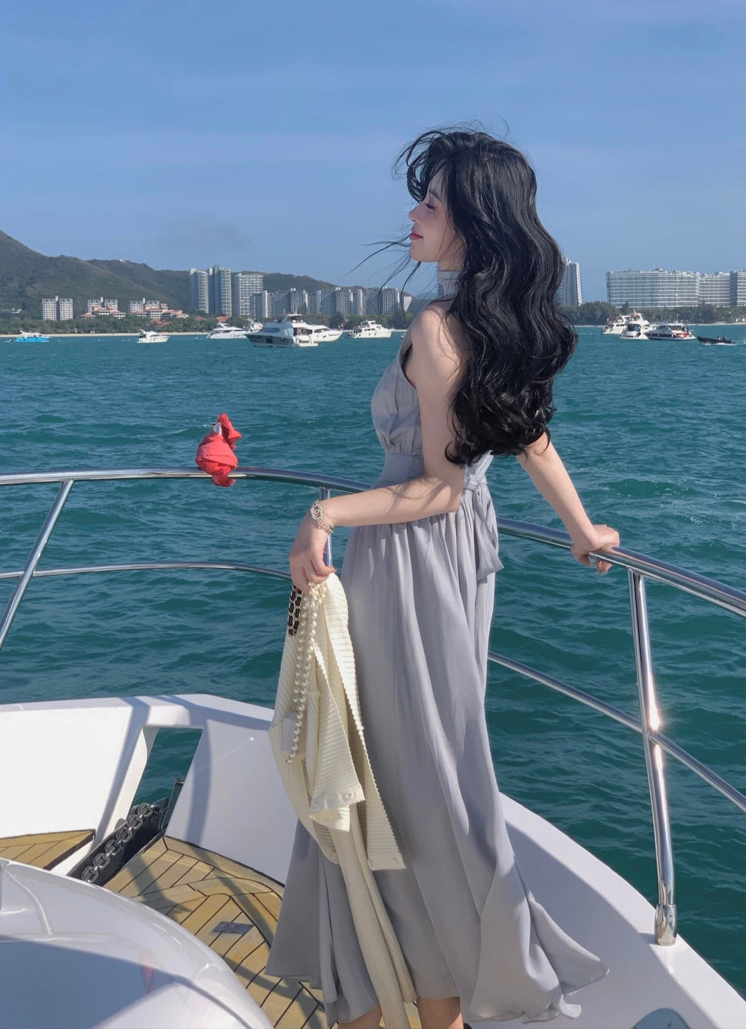 Levoire | Robe Midi En Chiffon Décolletée