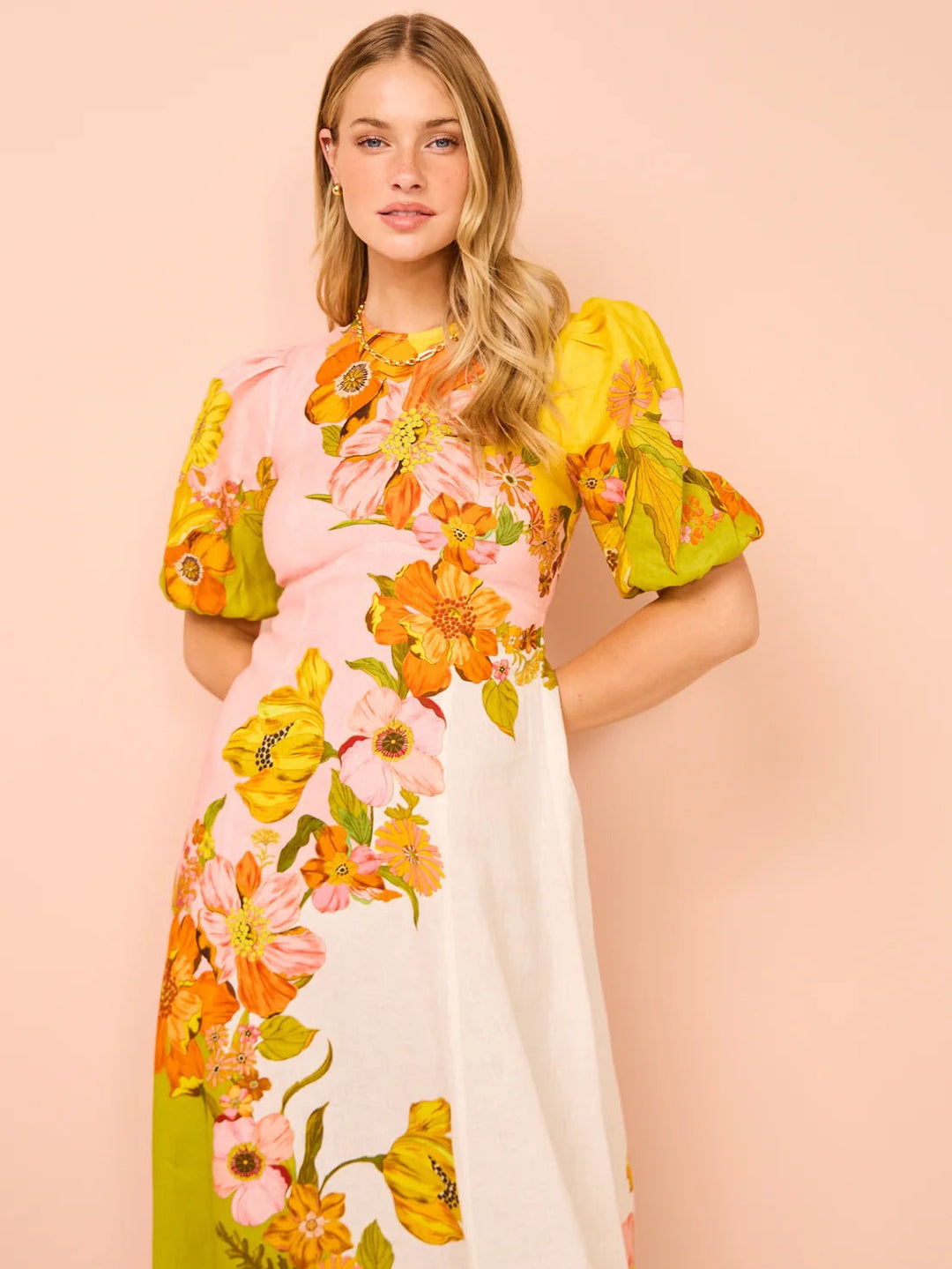 Levoire | Robe Midi Fleurie Tendance pour les Vacances