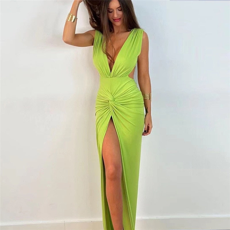 Levoire | Robe Maxi À Poches Ruchées En V Avec Fente Haute Vert