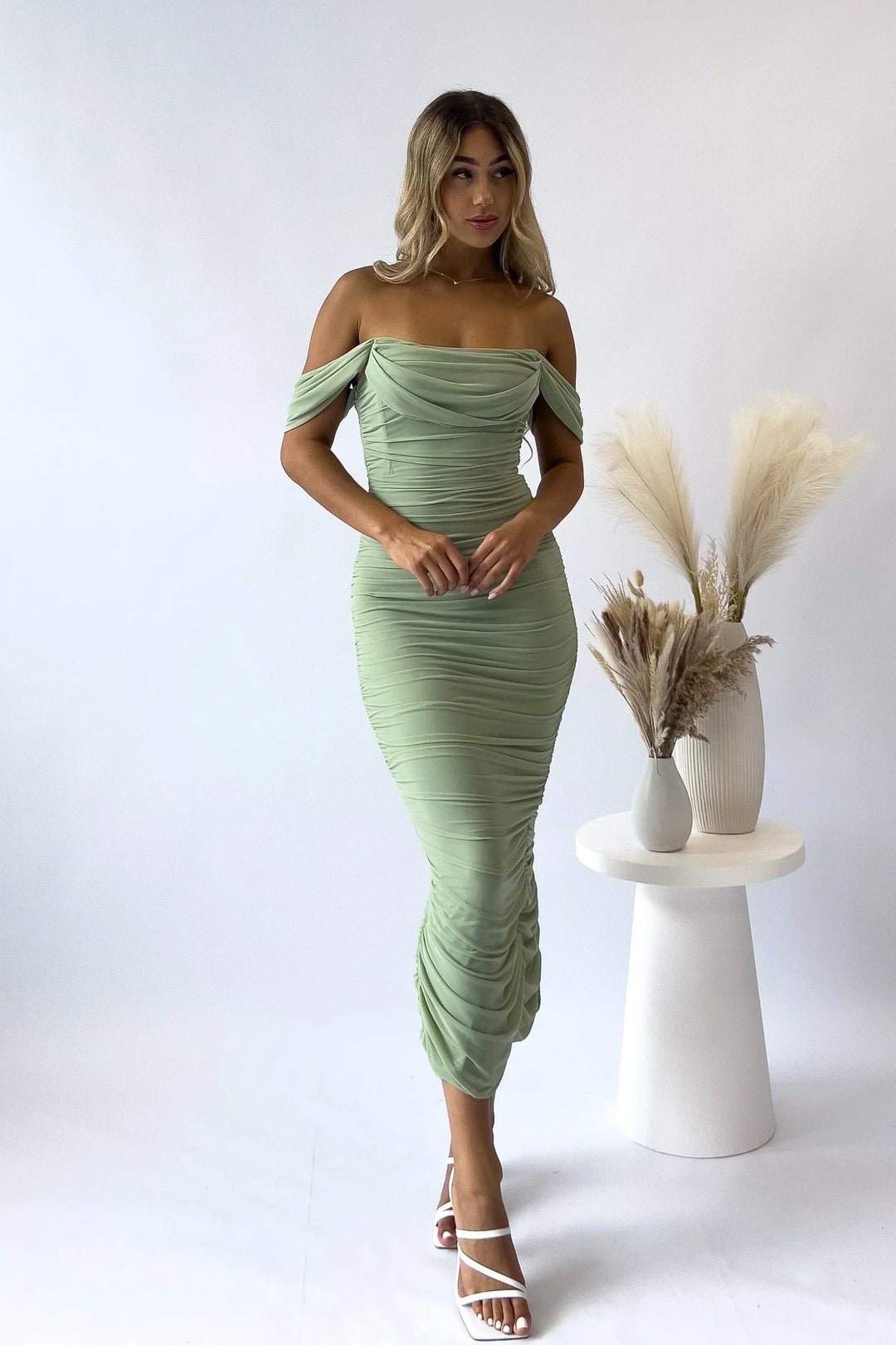 Levoire | Robe Maxi Sans Épaules Avec Superposition En Tulle À Volants Vert