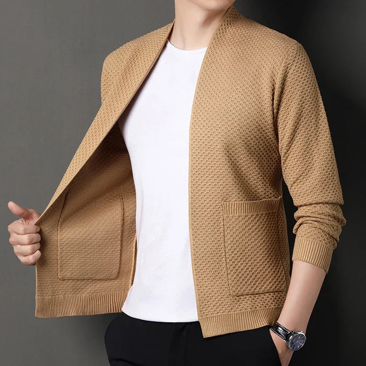 Levoire | Gilet en tricot à manches longues avec coupe ajustée et poches