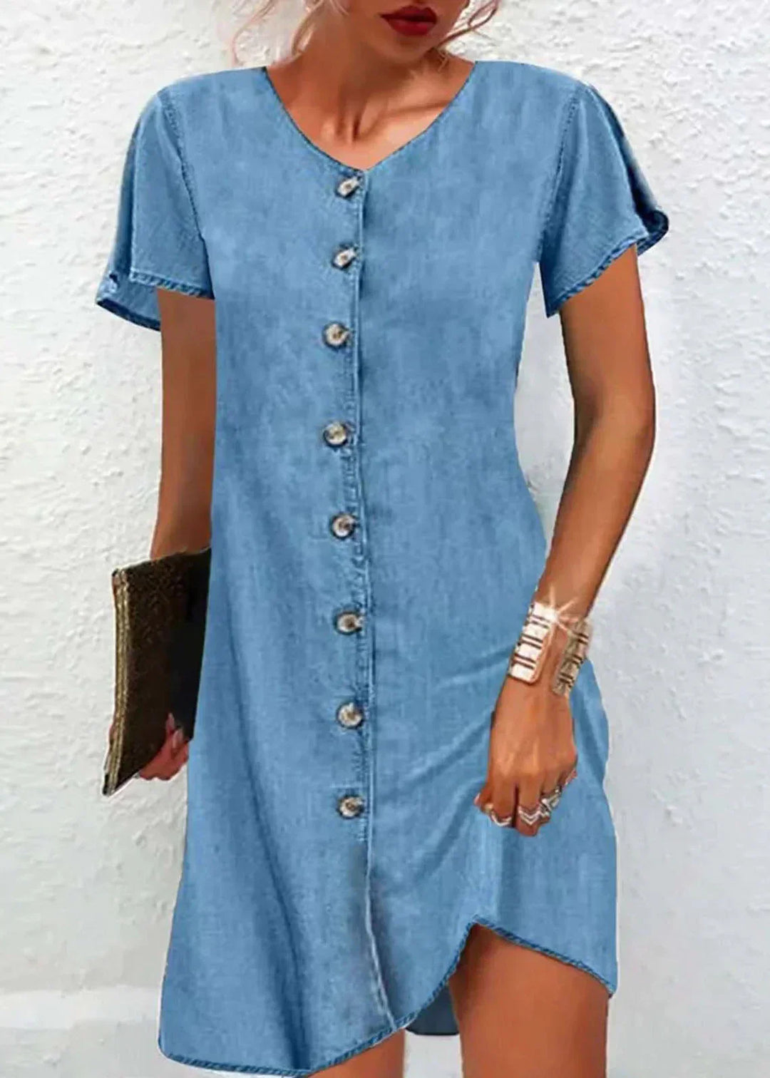 Levoire | Robe en denim à manches courtes, col en V, boutons, patchwork, bleu simple Bleu