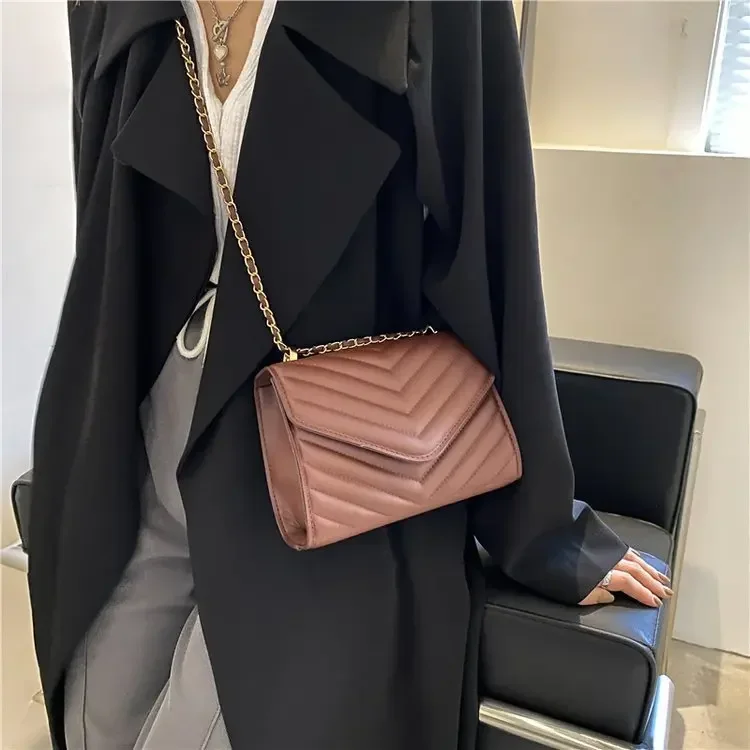 Levoire | Sac À Épaule Moderne Avec Bandoulière En Chaîne Café 20*13*9CM