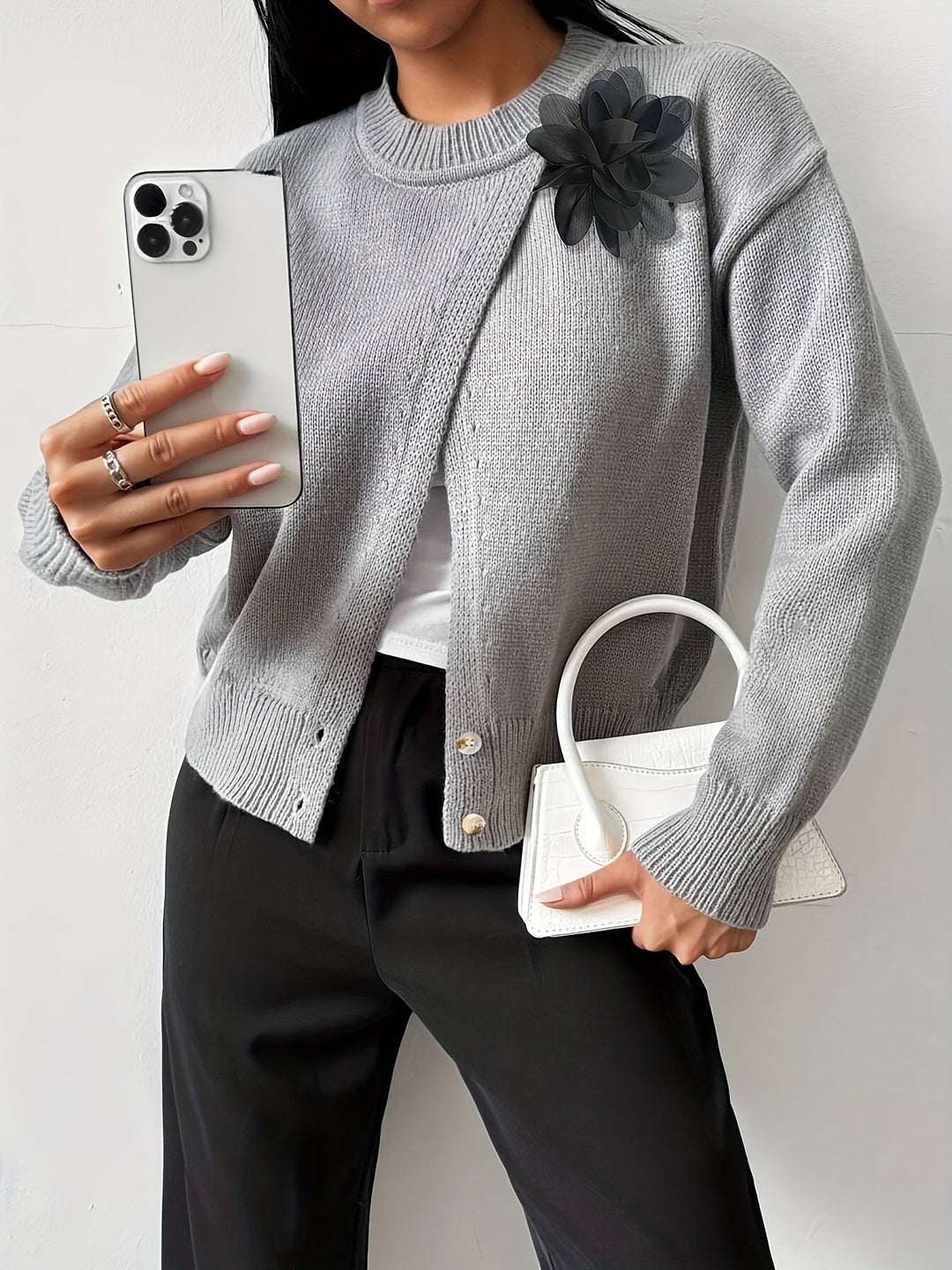 Levoire | Pull En Tricot Élégant Avec Accent Floral