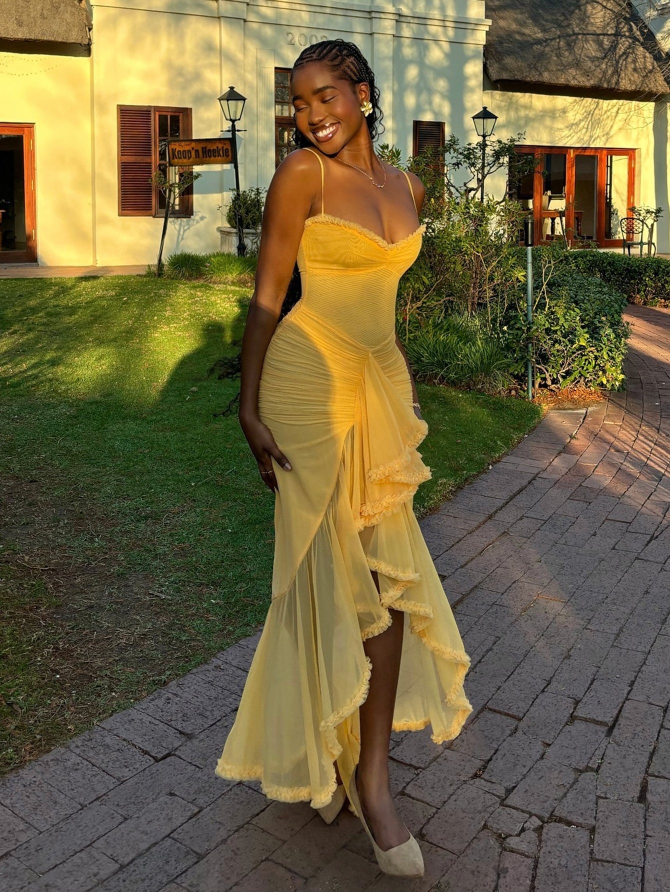 Levoire | Robe maxi à bretelles spaghetti froncée