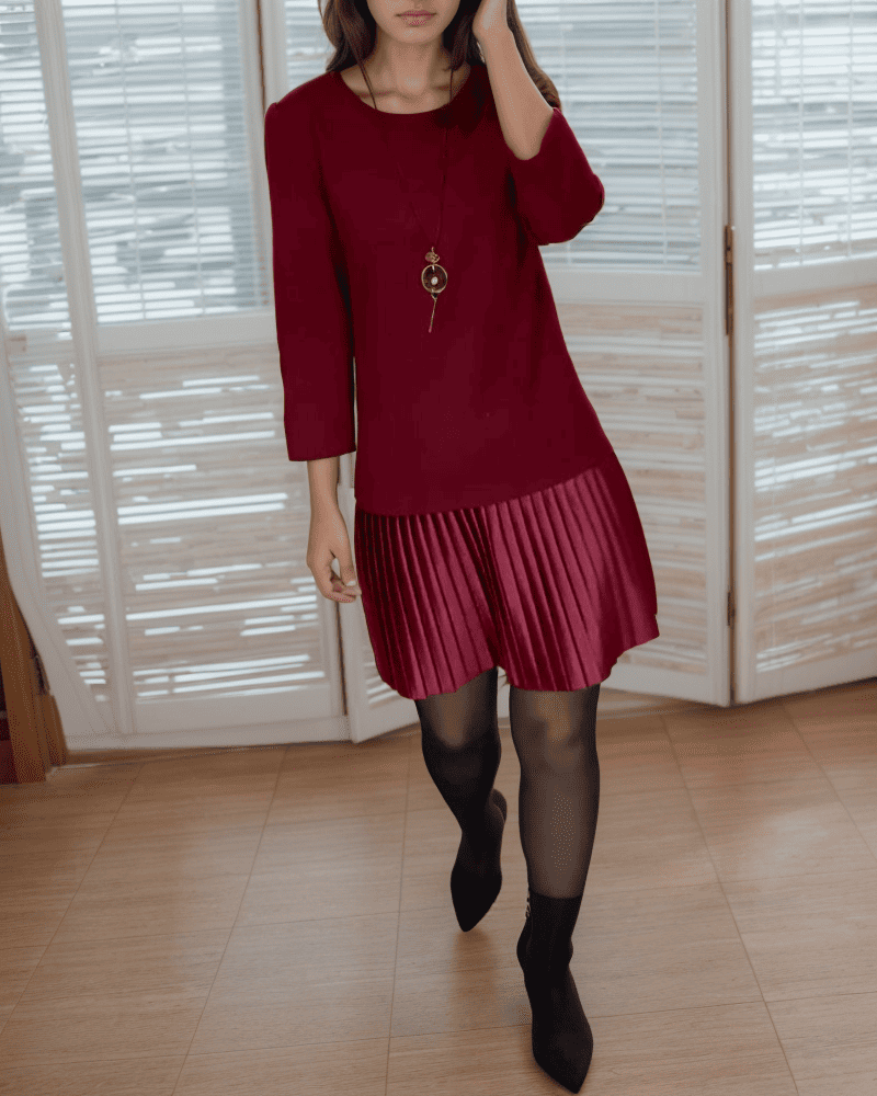 Levoire | Robe Élégante Avec Des Panneaux Froncés Rot
