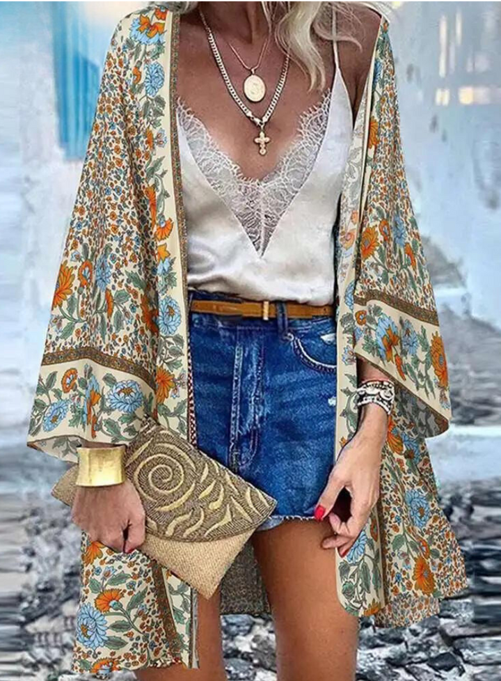 Levoire | Veste En Tricot D'Été Pour Femmes Au Style Bohème Avec Un Motif Floral Coloré Beige