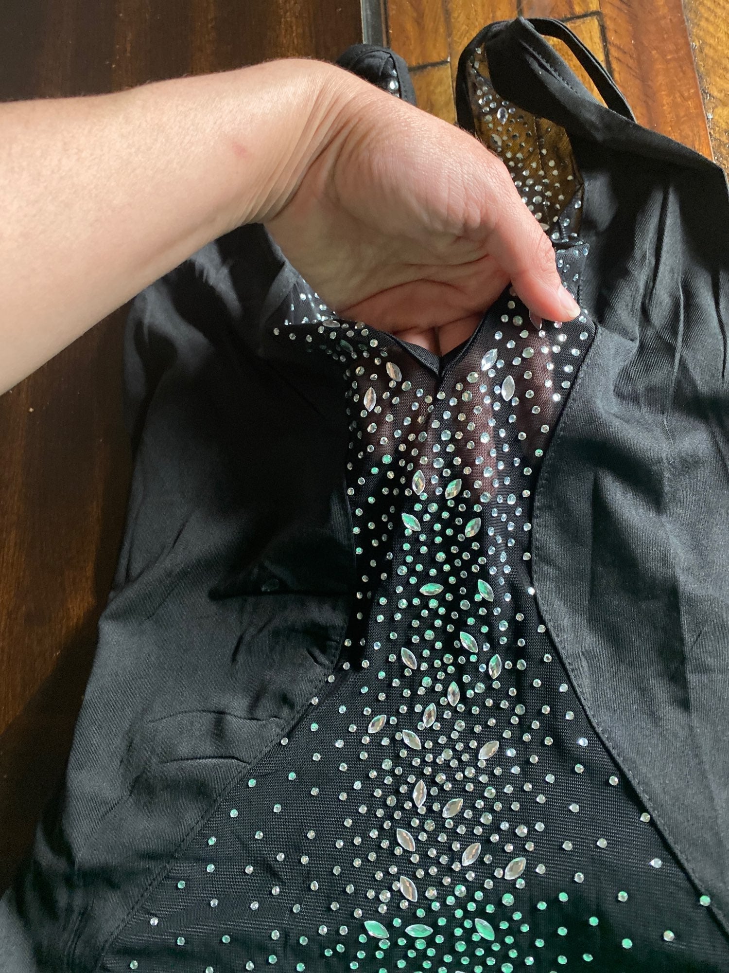 Levoire | Robe De Soirée En Cristal Scintillant