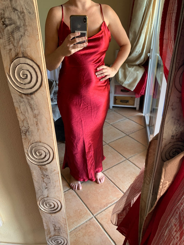 Levoire | Robe Longue Sans Dos À Bretelles Spaghetti En Satin