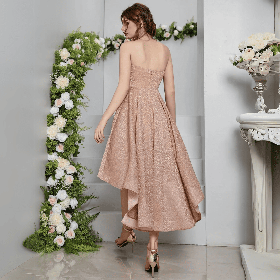Levoire | Robe À Bretelles Asymétriques Pour Un Mariage
