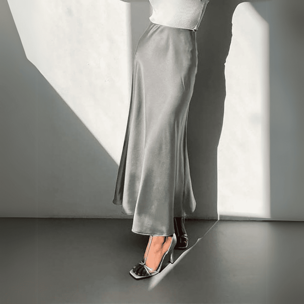 Levoire | Jupe Midi Satin Élégante Gris