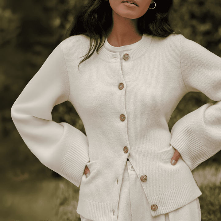 Levoire | Gilet En Tricot Avec Bouton Pour Femmes Kreemipuna