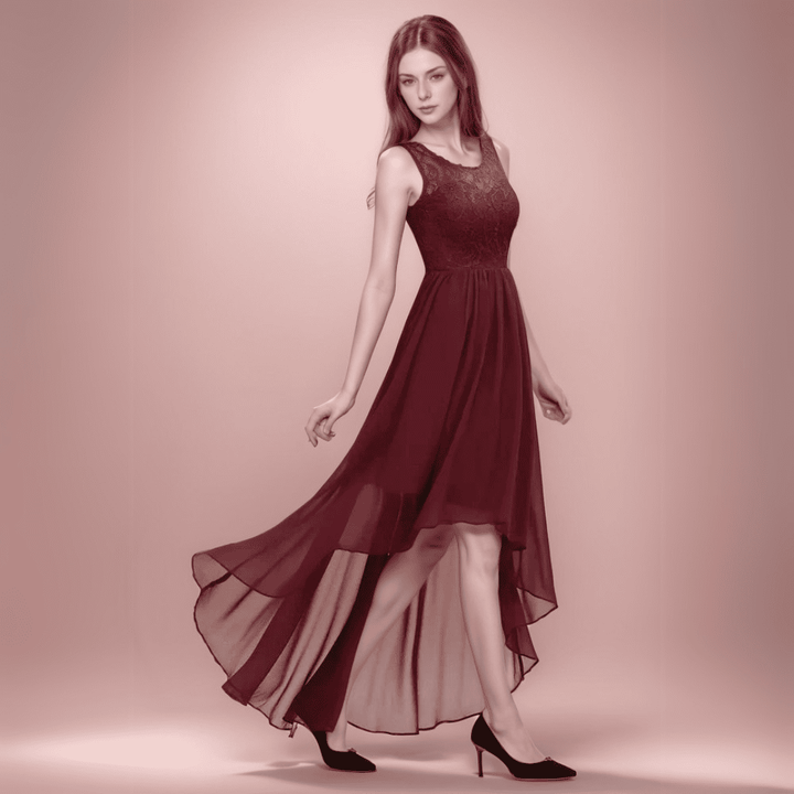 Levoire | Robe En Dentelle Lilly Asymétrique Pour Les Mariages