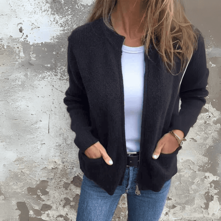 Levoire | T-Shirt En Jersey À Encolure En V Noir