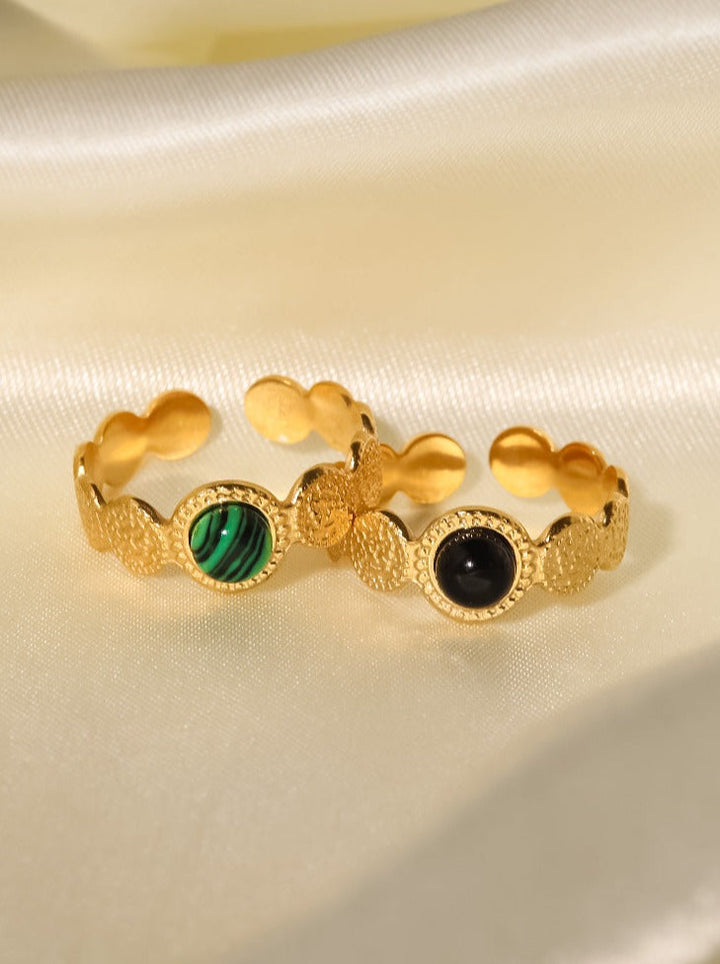 Levoire | Bague Ouverte En Pierre Ronde Texturée Fine Ajustée