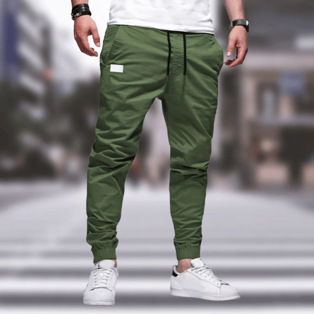 Levoire | Pantalon Cargo Slim Modèle Rento Avec Bandes Et Poches Vert