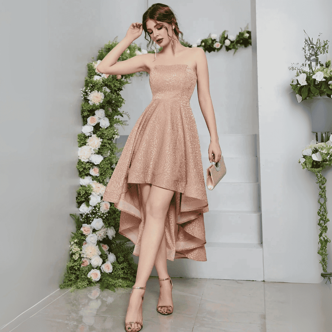 Levoire | Robe À Bretelles Asymétriques Pour Un Mariage Staubrose