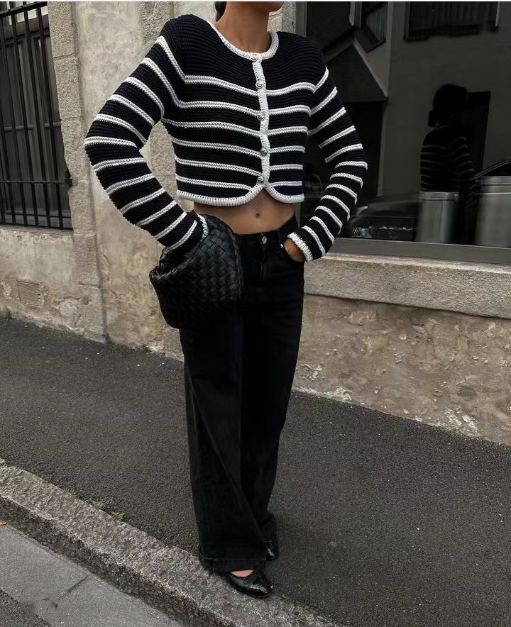 Levoire | Gilet Doux Tricoté Avec Détails Subtils Pour Femmes
