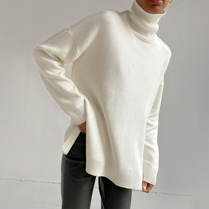 Levoire | Élégant Tricot À Fente Latérale Avec Col Blanc
