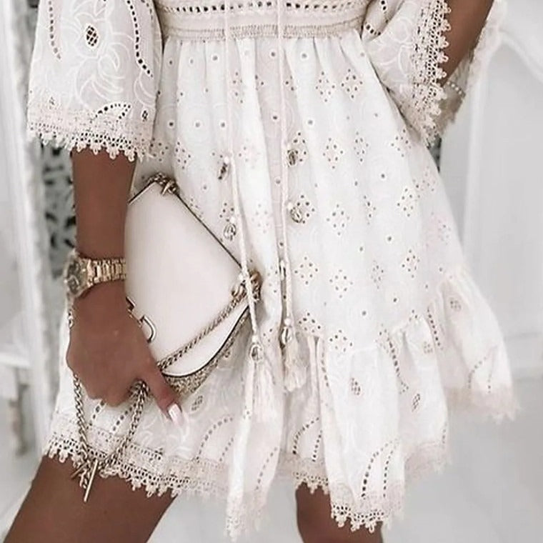 Levoire | Robe Boho En Dentelle Brodée Avec Manches Évasées Pour Femmes