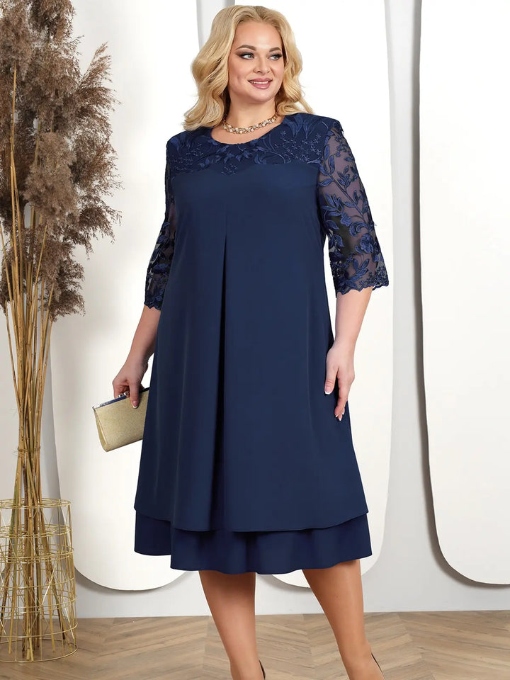 Levoire | Robe Brodée De Fleurs Grande Taille bleu marine