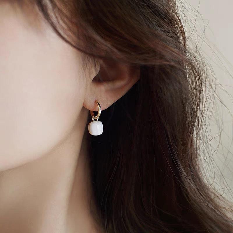 Levoire | Boucles D'Oreilles Élégantes Carrées En Perles