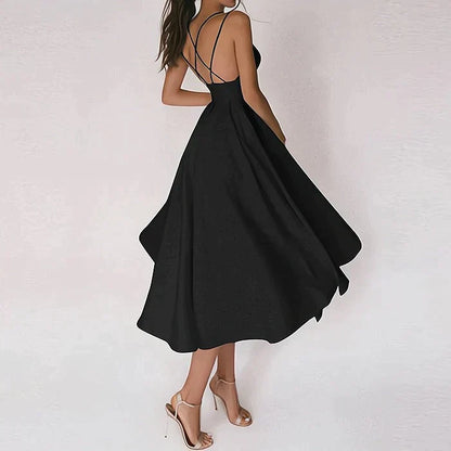 Levoire | Robe Élégante Avec Décolleté En V Beau Style Noir