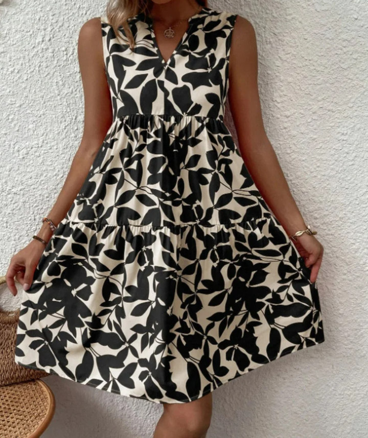 Levoire | Coupe Ample Longueur Genou Sans Manches Robe En A Noir