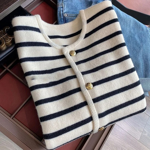 Levoire | Veste Tricotée Rayée Avec Encolure Ronde