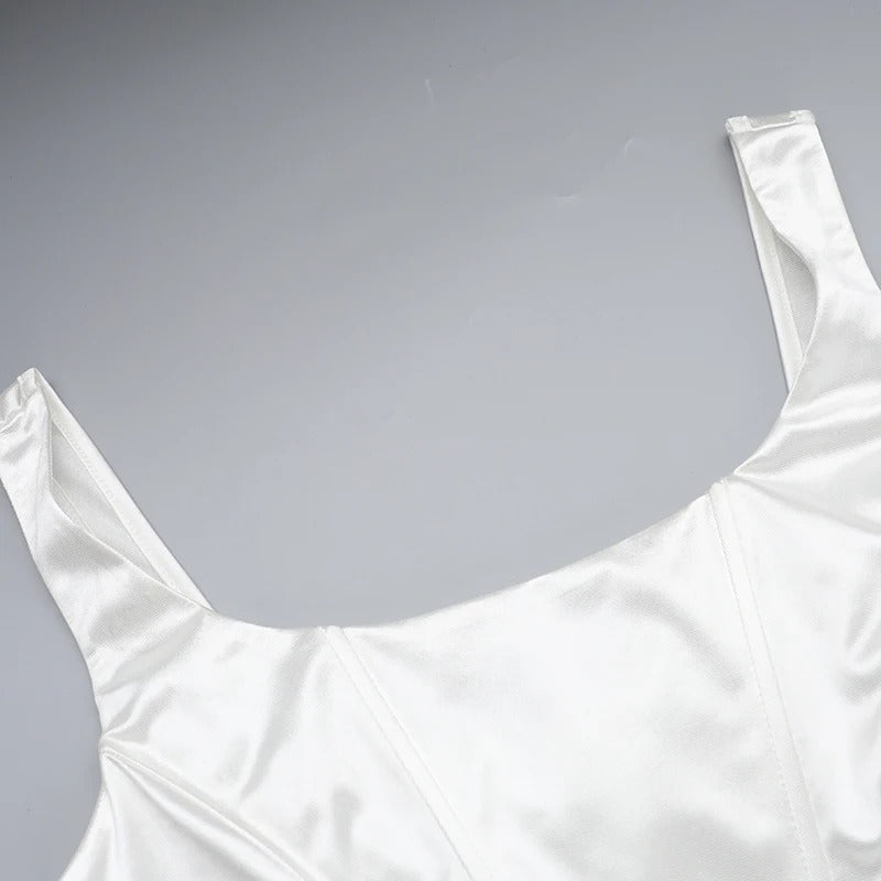 Levoire | Robe De Mariée Avec Épaule Dénudée Et Jupe Élégante