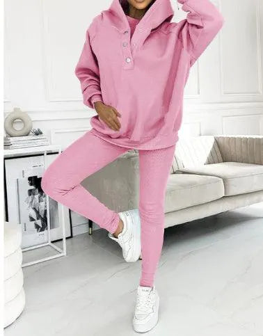 Levoire | Accessoires féminins avec sweat et pantalons