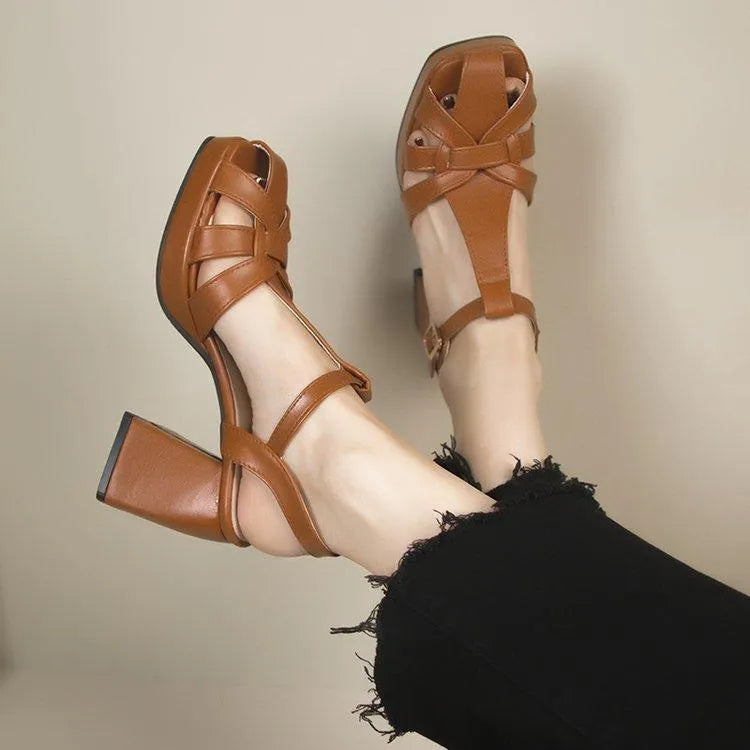 Levoire | Sandales romaines à talons hauts avec bout ouvert