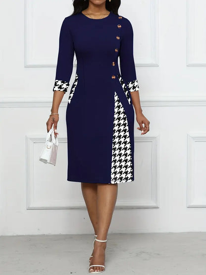 Levoire | Robe Élégante Avec Col Rond Et Décoration De Boutons Bleu marine