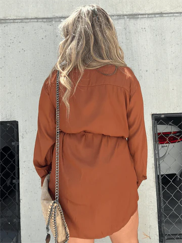 Levoire | Tailleur Pour Femmes Avec Coupe Unie Et Manches Longues