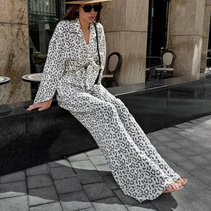 Levoire | Robe à imprimé léopard à taille haute pour femmes Motif léopard