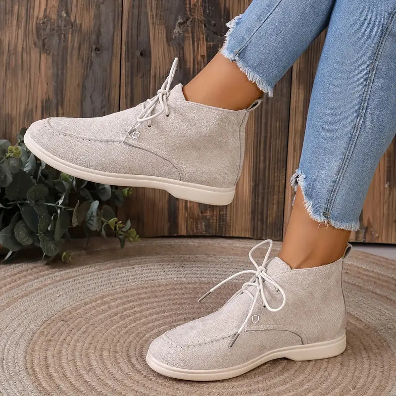 Levoire | Bottes Pour Femmes À Talon Plat Beige Blanc