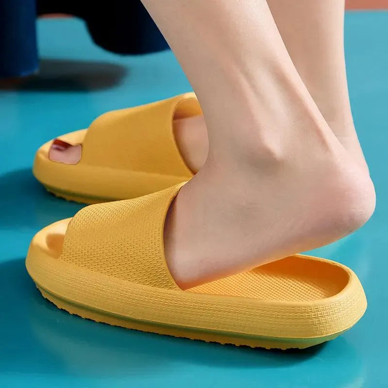 Levoire | Sandales de bain d'été avec semelle souple