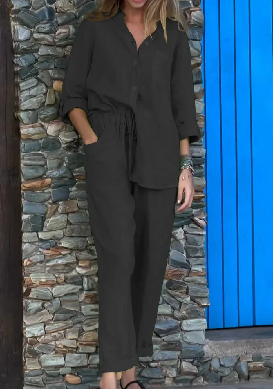 Levoire | T-Shirt Décontracté À Col En V & Ensemble Pantalon En Coton-Lin Noir