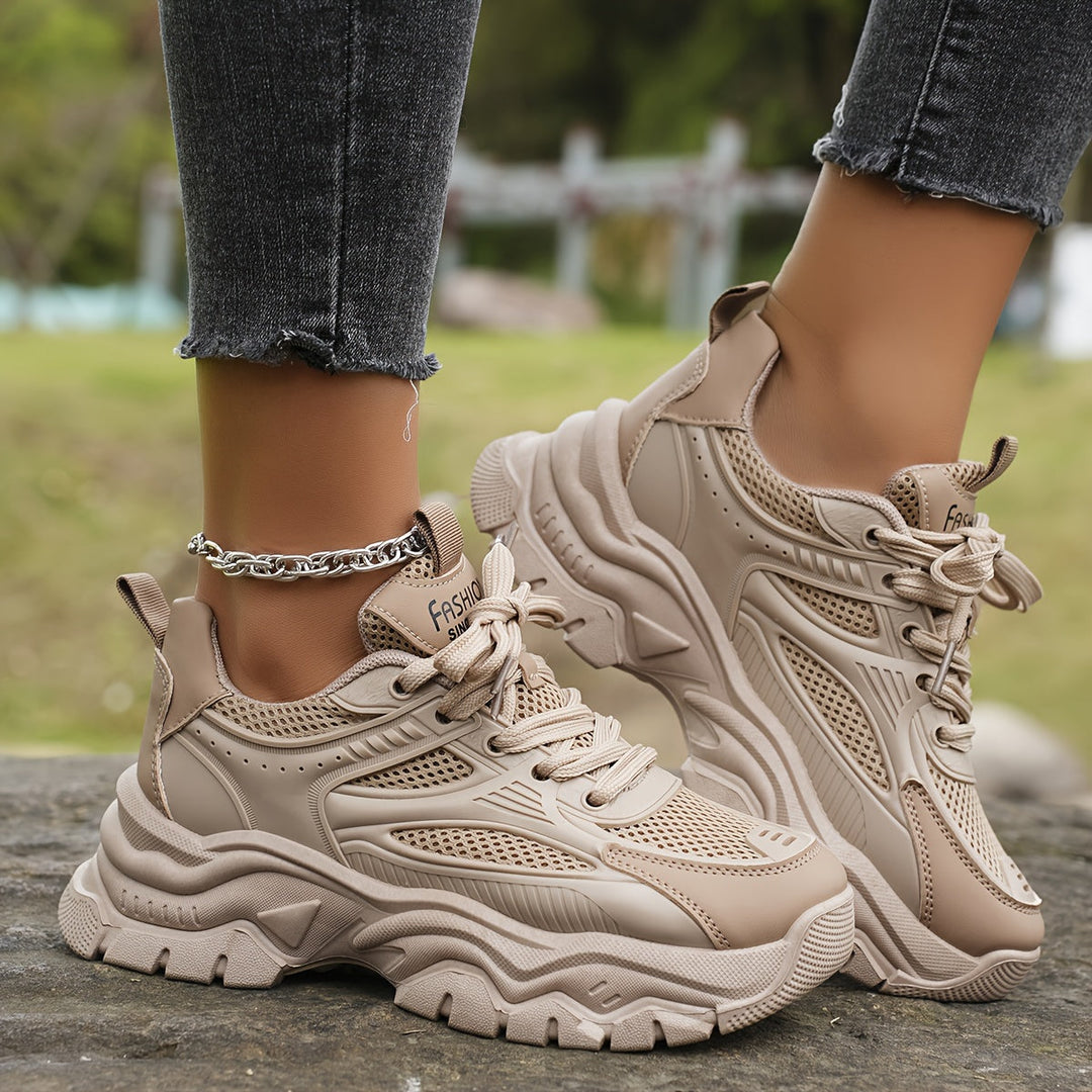 Levoire | Bottes À Lacets Avec Un Look Moderne Beige