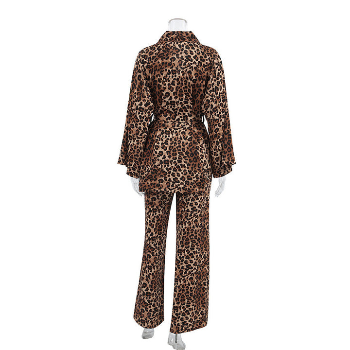 Levoire | Ensemble féminin à deux pièces – un look audacieux avec des motifs animaliers !