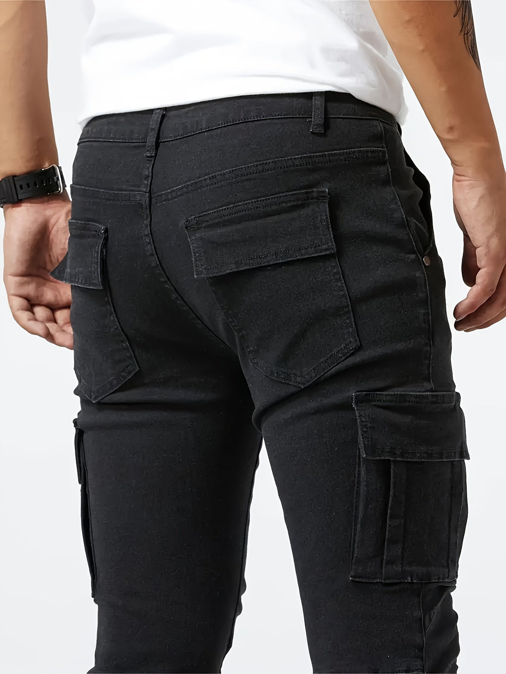 Levoire | Slim Fit Cargo Jeans Im Streetstyle