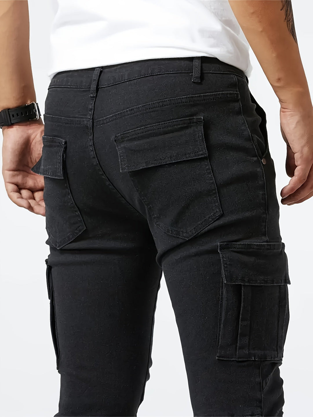 Levoire | Slim Fit Cargo Jeans Im Streetstyle