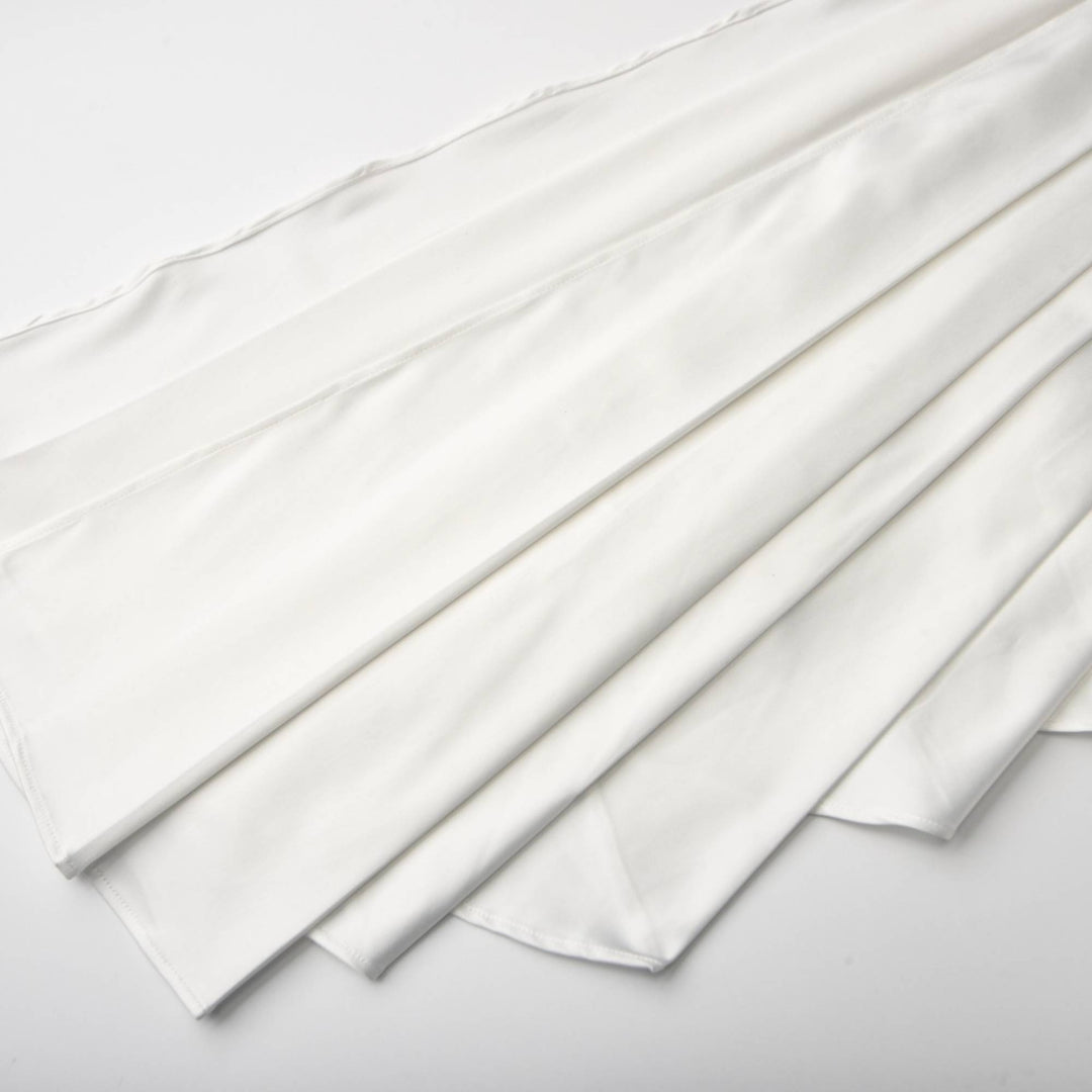 Levoire | Blanc Faux Fleurs Torsadé Crop Top