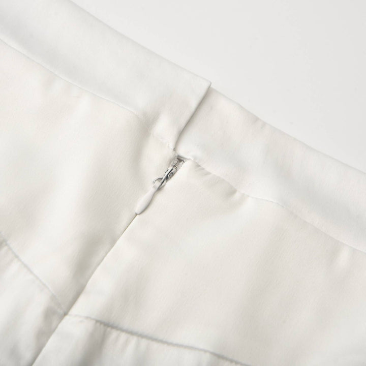 Levoire | Blanc Faux Fleurs Torsadé Crop Top
