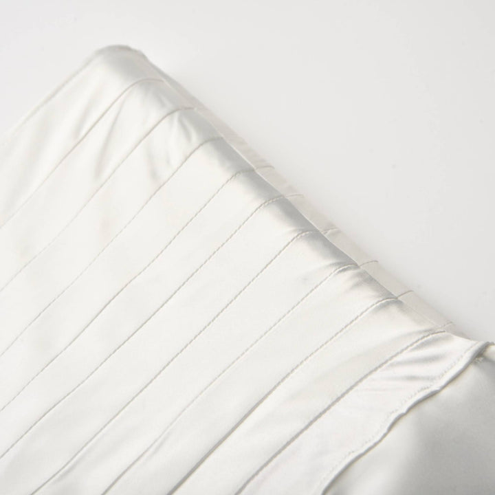 Levoire | Blanc Faux Fleurs Torsadé Crop Top