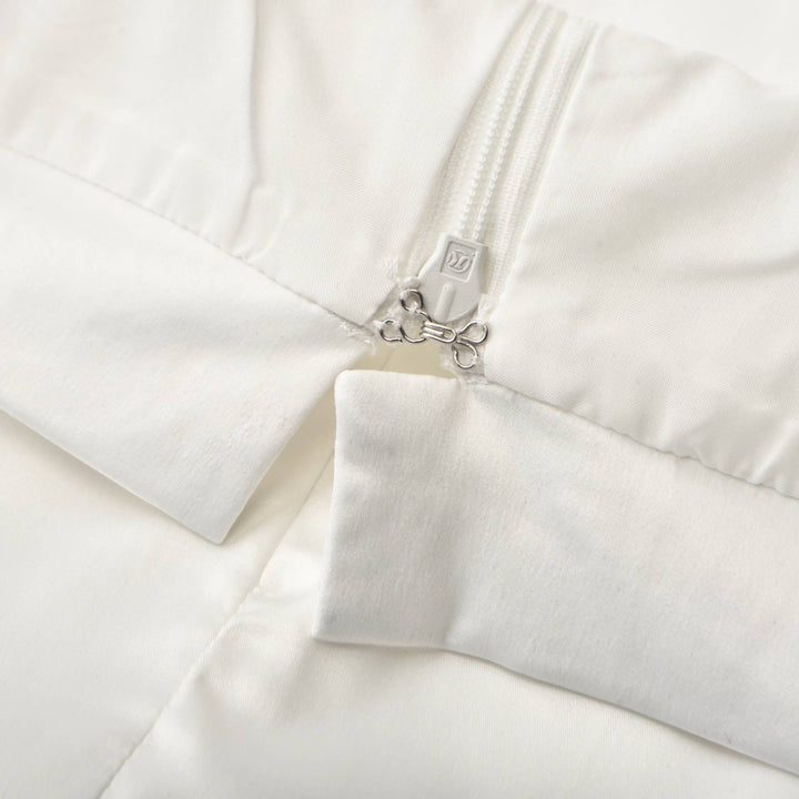 Levoire | Blanc Faux Fleurs Torsadé Crop Top